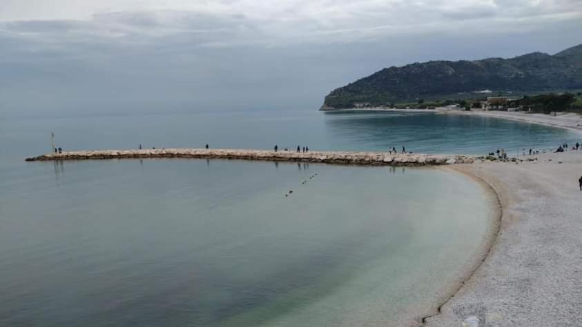 Casa Vacanze Rinaldi Mattinata Δωμάτιο φωτογραφία
